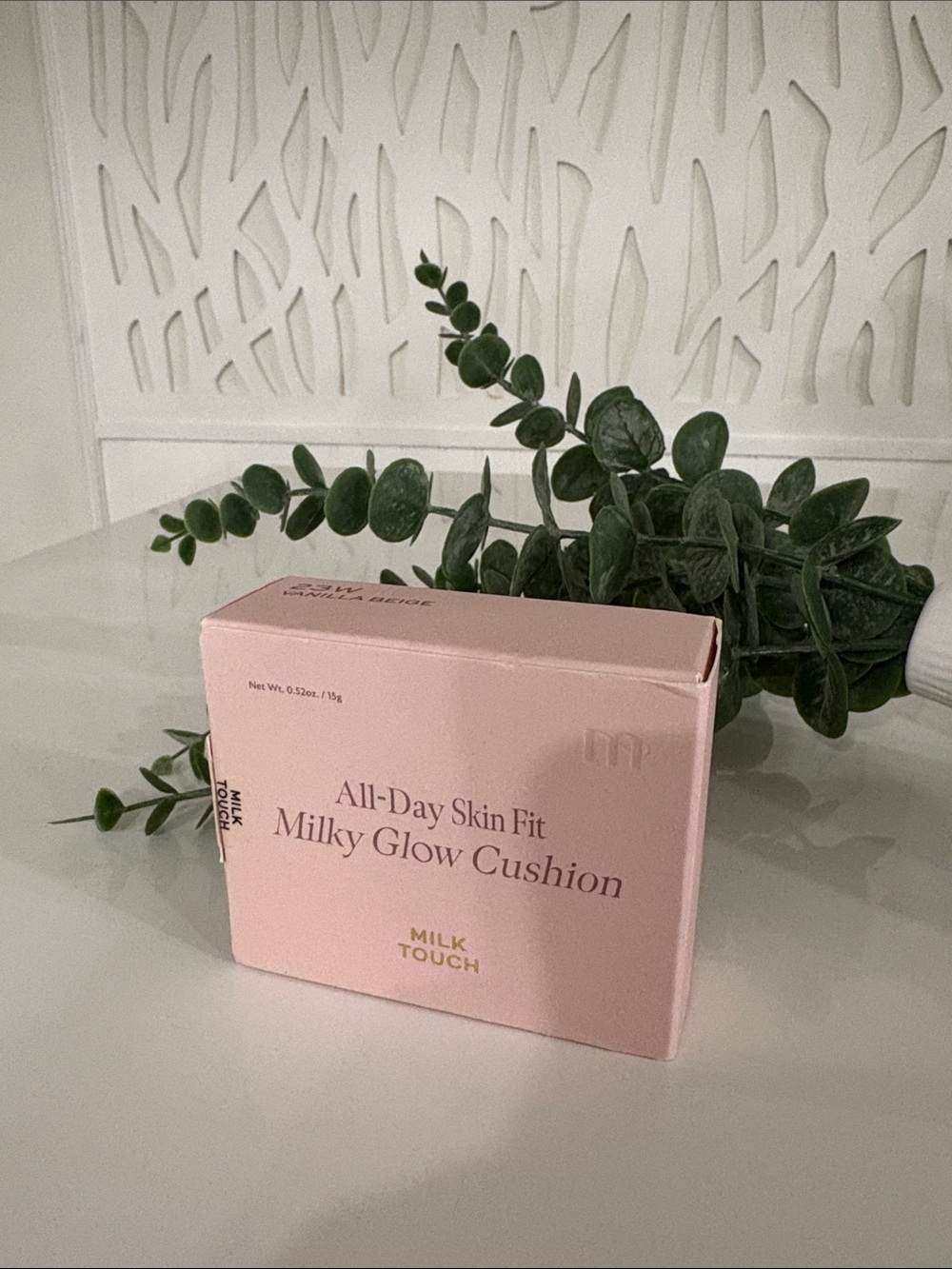 Milk Touch All-Day Skin Fit Milky Glow Cushion - Pink Packaging